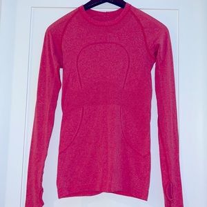 Lululemon long sleeve run shirt, size 4